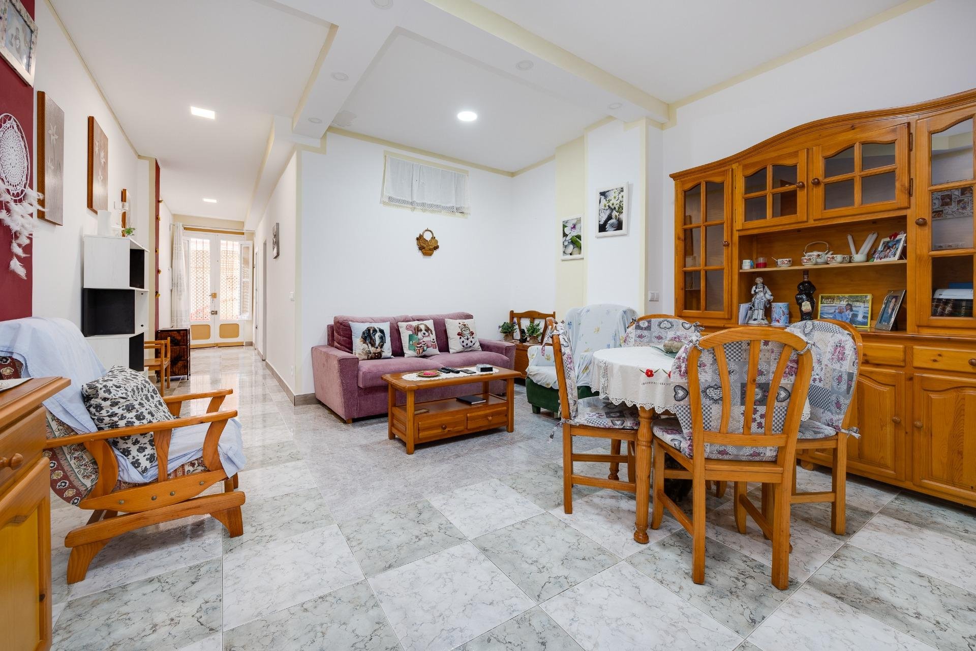 Herverkoop - Appartement -
Torrevieja - Centro