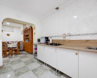 Herverkoop - Appartement -
Torrevieja - Centro