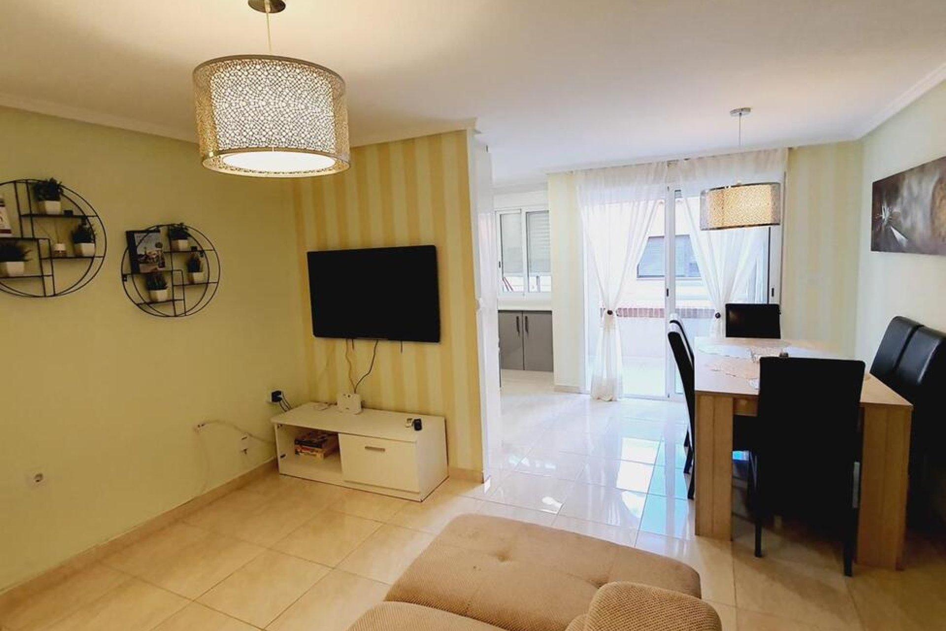 Herverkoop - Appartement -
Torrevieja - Centro