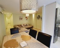 Herverkoop - Appartement -
Torrevieja - Centro