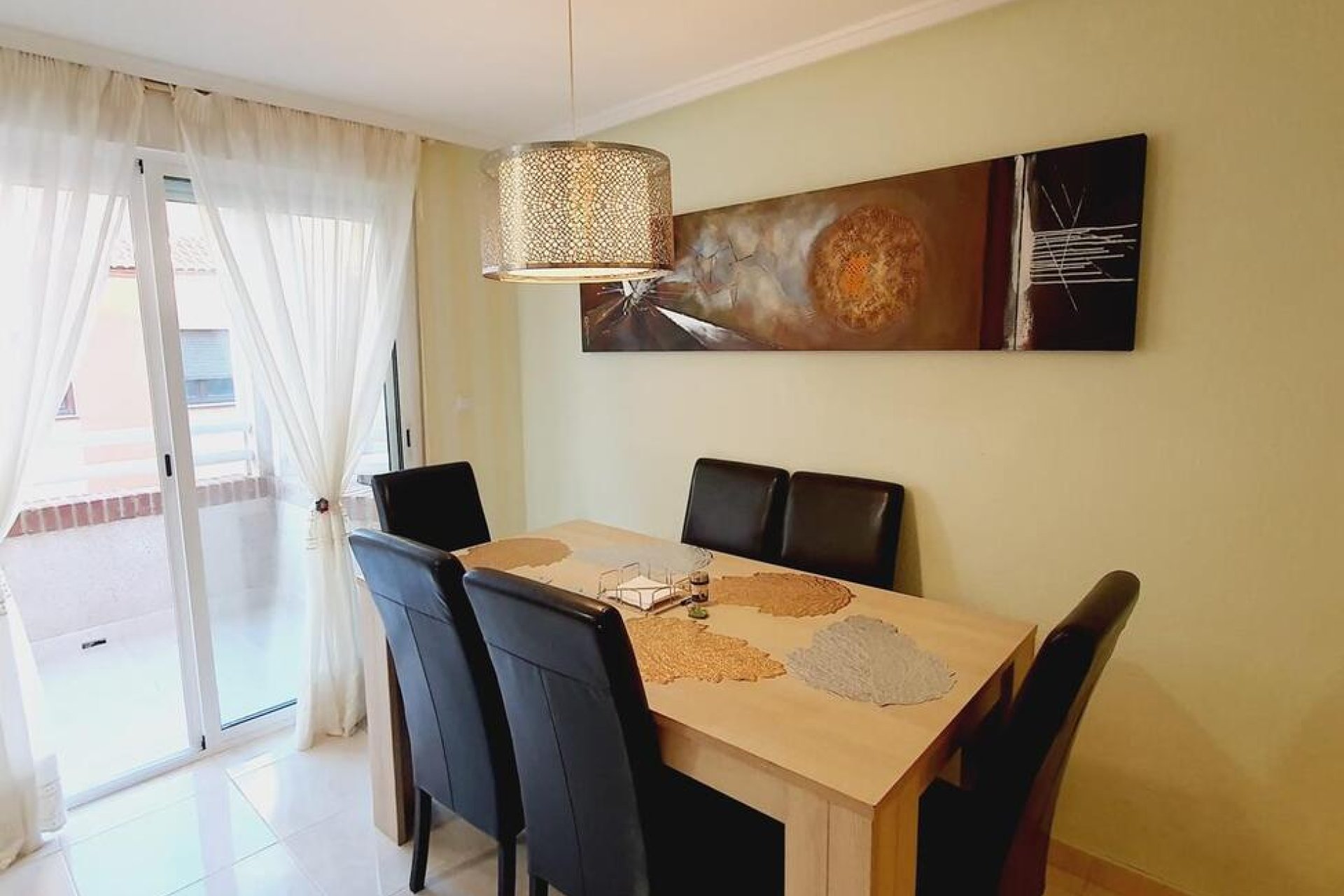 Herverkoop - Appartement -
Torrevieja - Centro