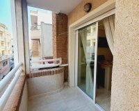 Herverkoop - Appartement -
Torrevieja - Centro
