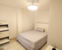 Herverkoop - Appartement -
Torrevieja - Centro