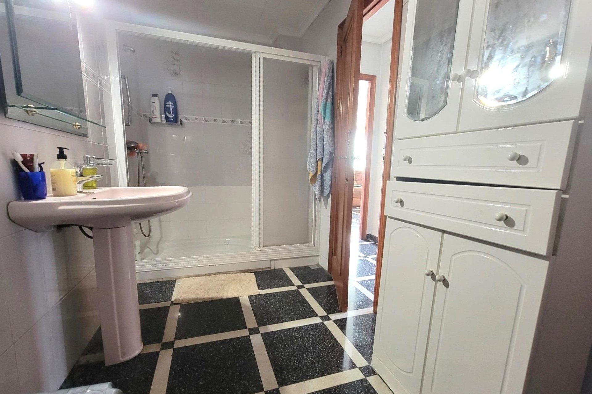 Herverkoop - Appartement -
Torrevieja - Centro