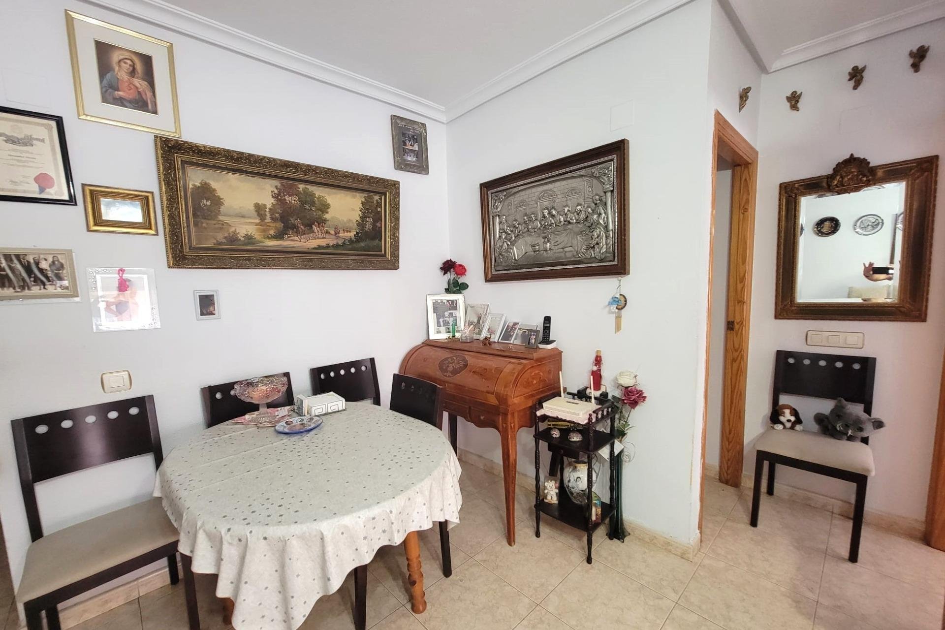Herverkoop - Appartement -
Torrevieja - Centro