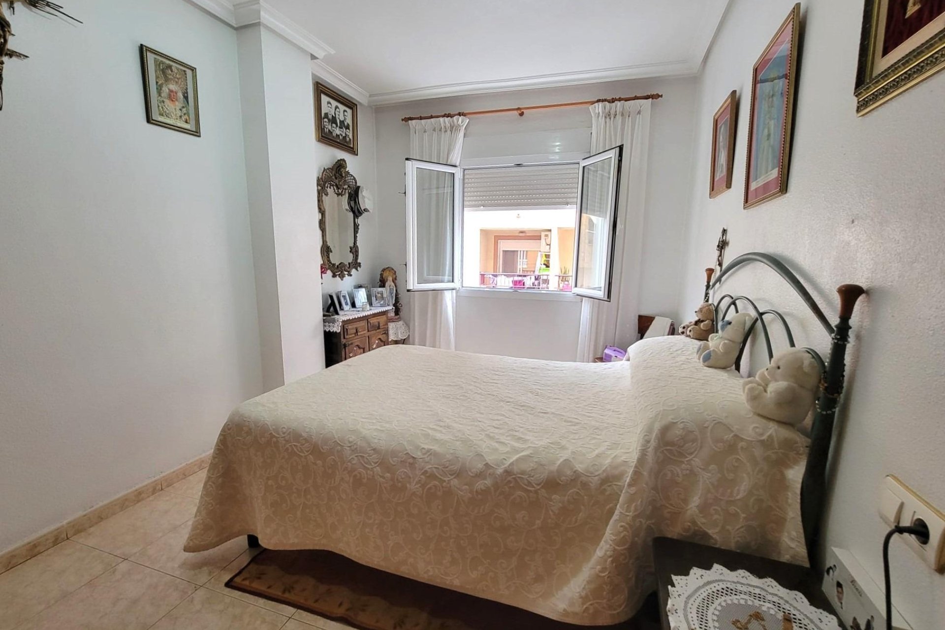Herverkoop - Appartement -
Torrevieja - Centro