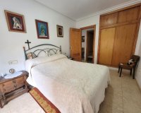 Herverkoop - Appartement -
Torrevieja - Centro