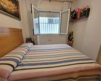 Herverkoop - Appartement -
Torrevieja - Centro