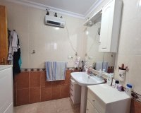 Herverkoop - Appartement -
Torrevieja - Centro