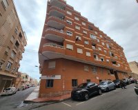 Herverkoop - Appartement -
Torrevieja - Centro