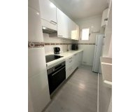 Herverkoop - Appartement -
Torrevieja - Centro