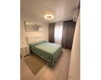 Herverkoop - Appartement -
Torrevieja - Centro