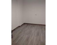 Herverkoop - Appartement -
Torrevieja - Centro