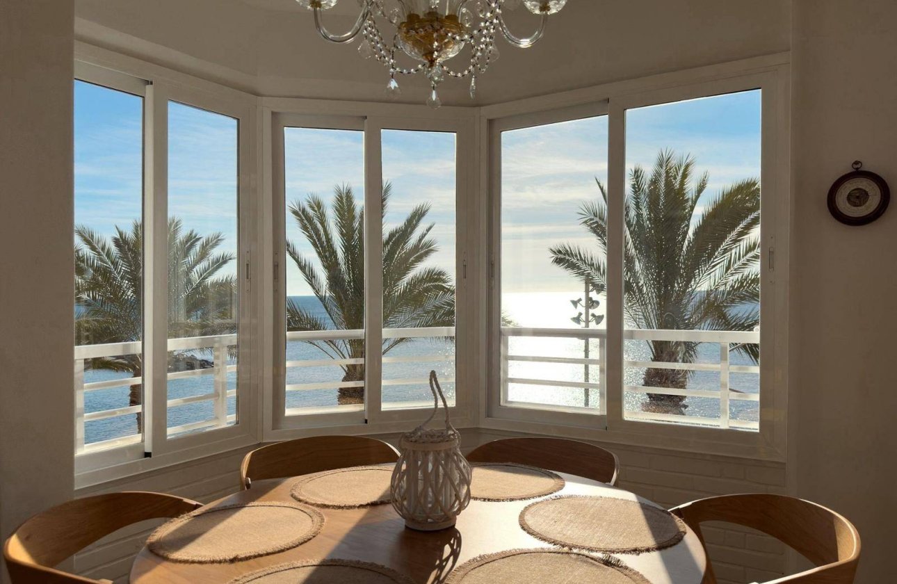 Herverkoop - Appartement -
Torrevieja - Centro