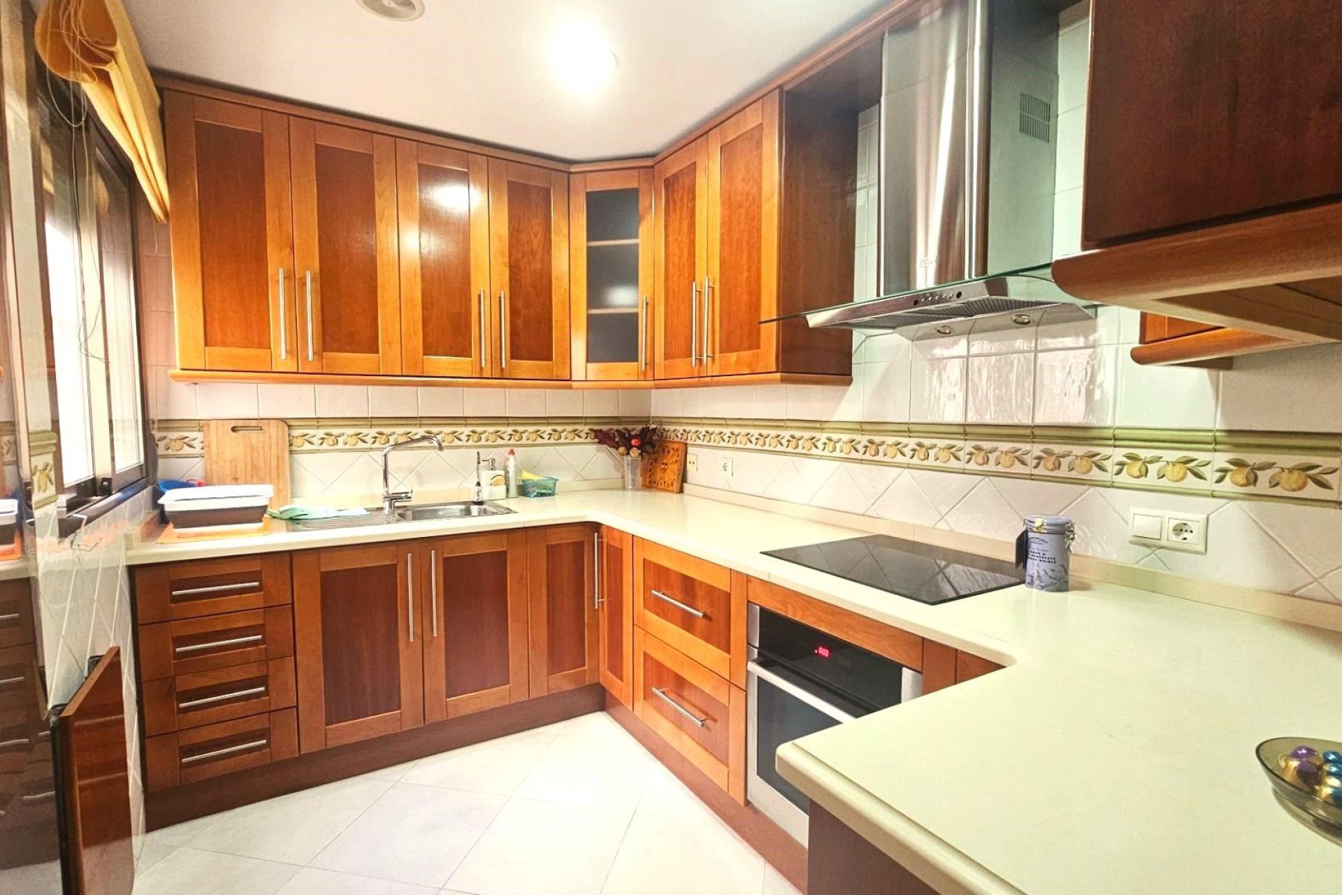 Herverkoop - Appartement -
Torrevieja - Centro