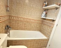 Herverkoop - Appartement -
Torrevieja - Centro