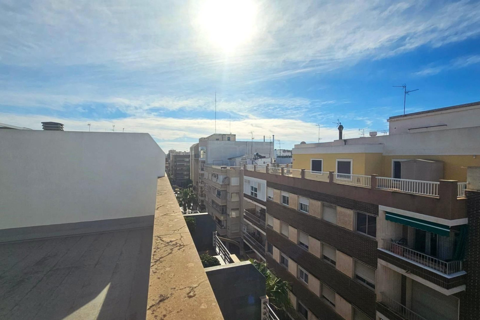 Herverkoop - Appartement -
Torrevieja - Centro