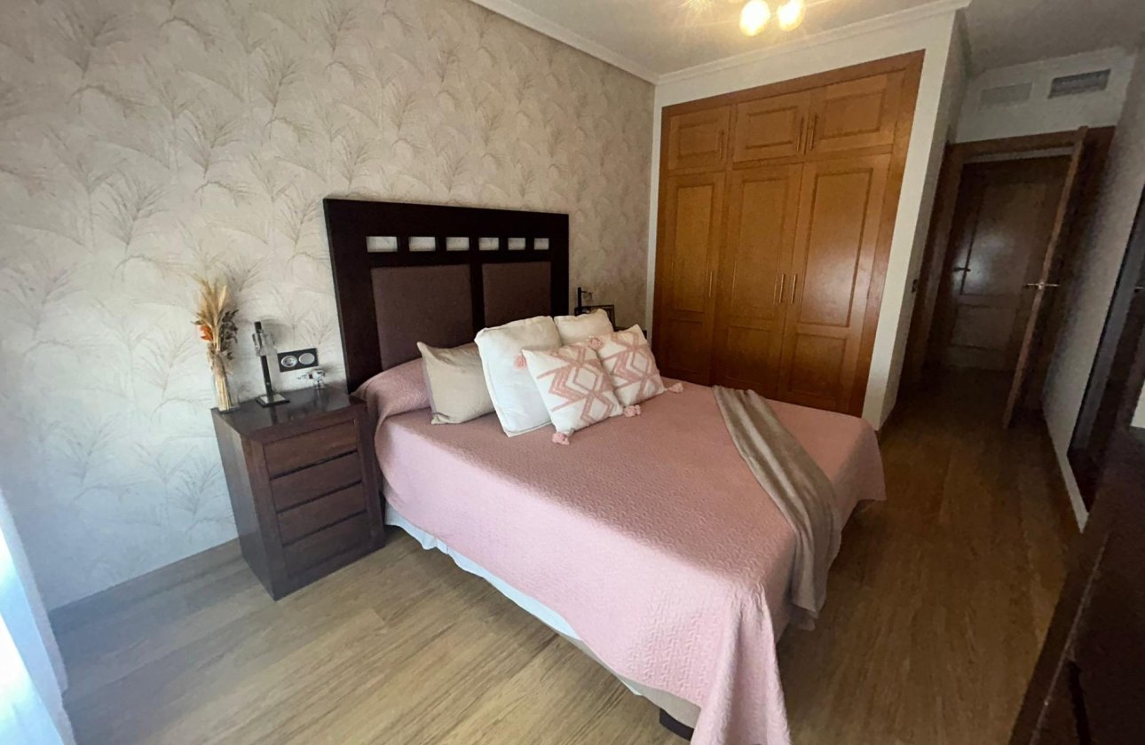 Herverkoop - Appartement -
Torrevieja - Centro