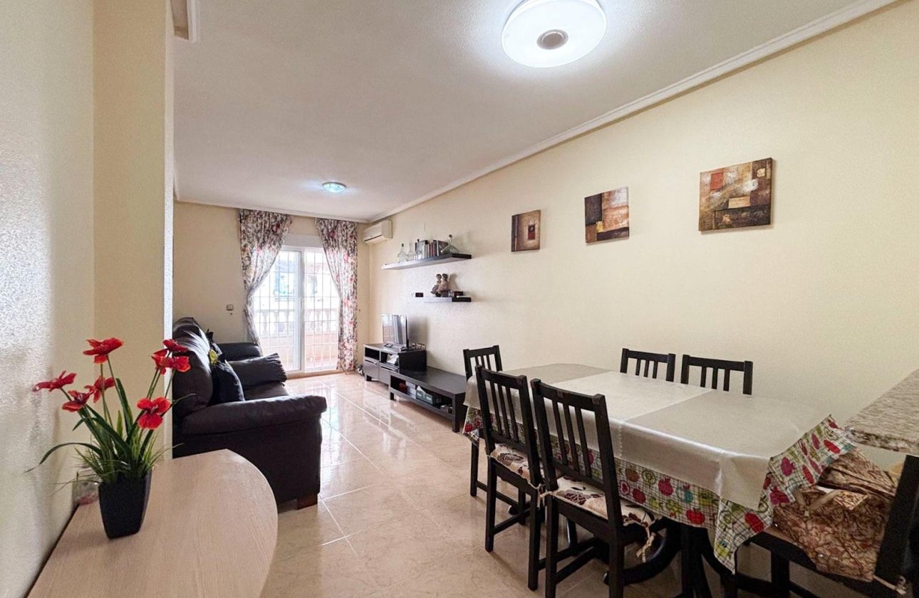 Herverkoop - Appartement -
Torrevieja - Centro