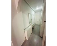 Herverkoop - Appartement -
Torrevieja - Centro