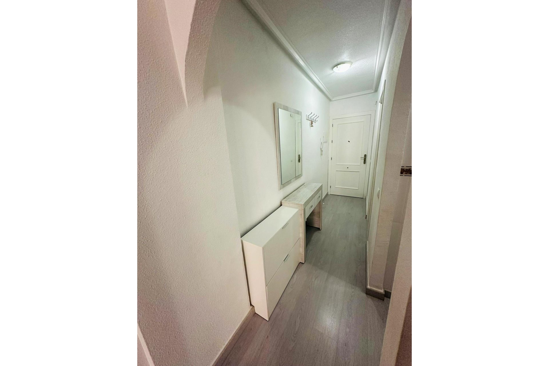 Herverkoop - Appartement -
Torrevieja - Centro