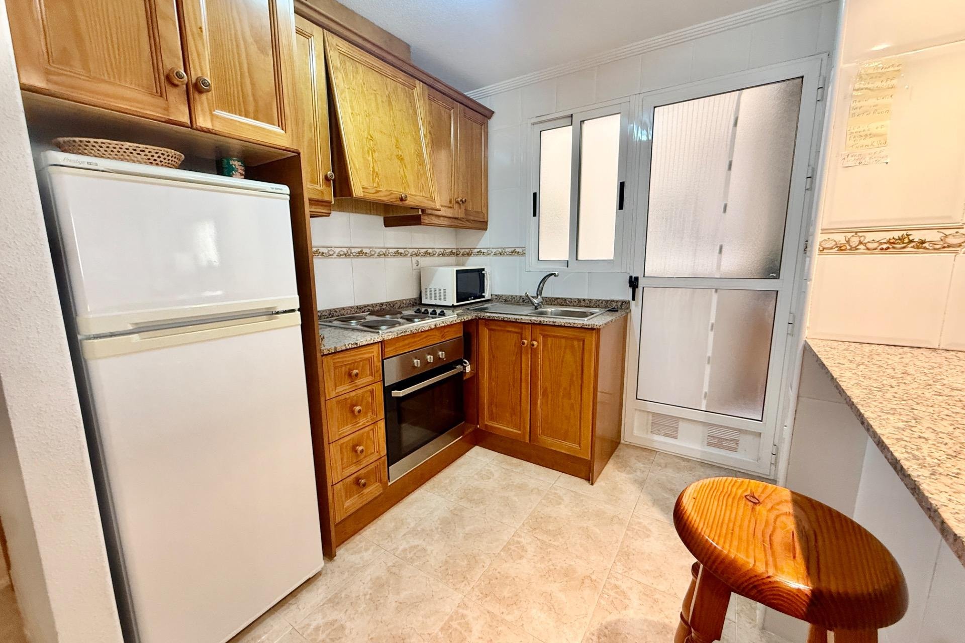 Herverkoop - Appartement -
Torrevieja - Centro