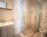 Herverkoop - Appartement -
Torrevieja - Centro
