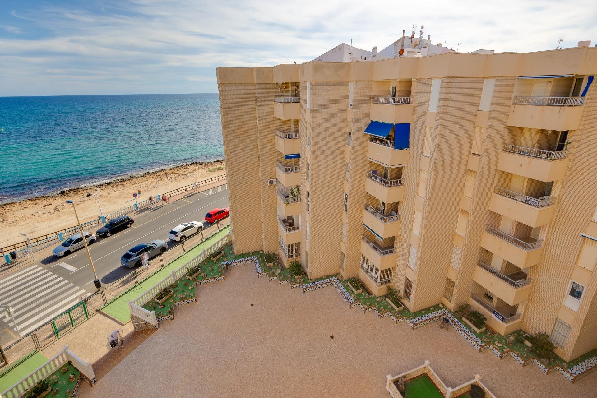 Herverkoop - Appartement -
Torrevieja - Centro