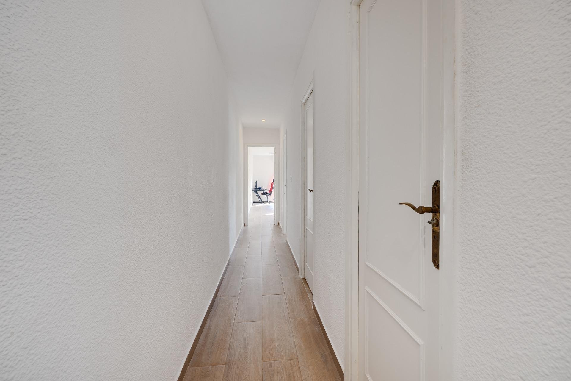 Herverkoop - Appartement -
Torrevieja - Centro