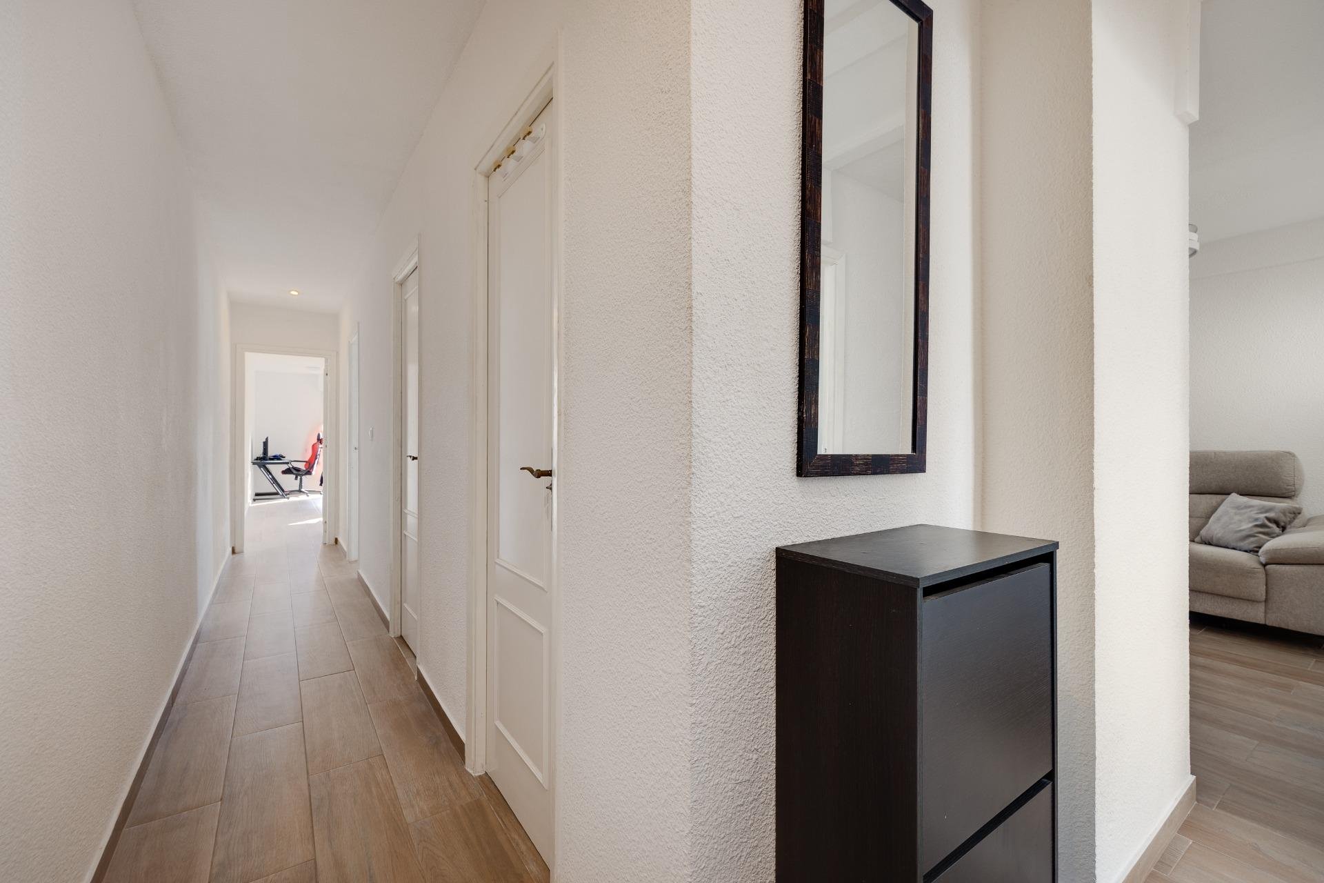 Herverkoop - Appartement -
Torrevieja - Centro