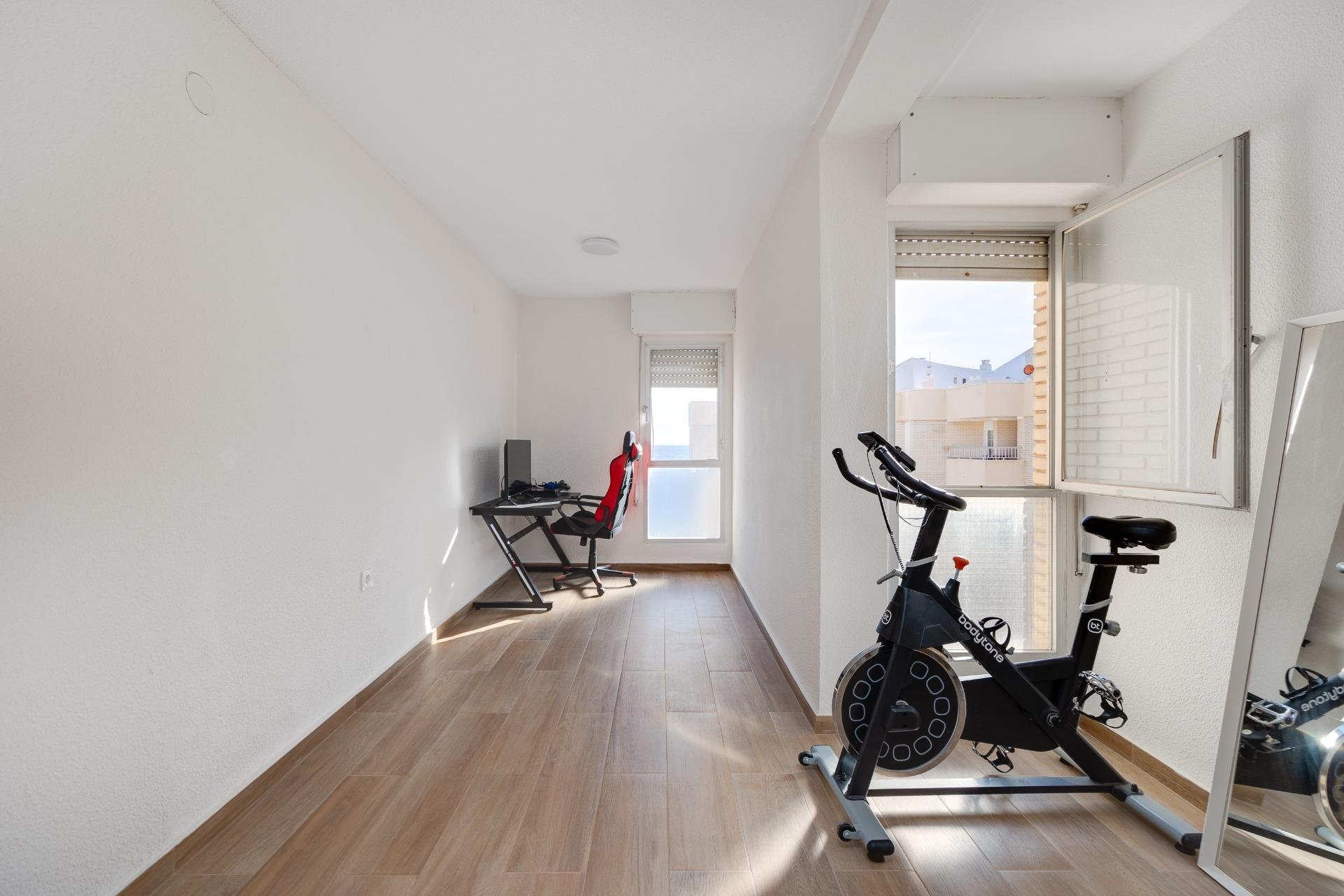 Herverkoop - Appartement -
Torrevieja - Centro