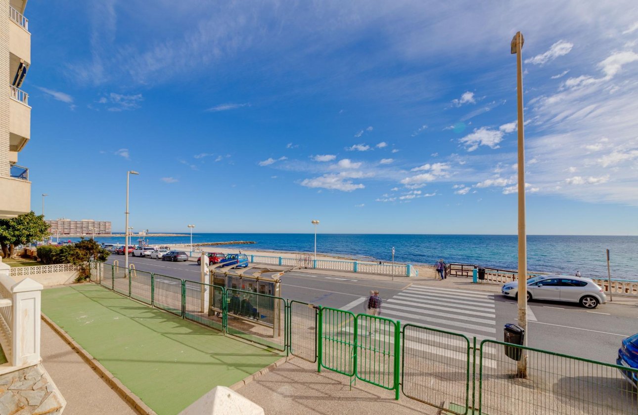 Herverkoop - Appartement -
Torrevieja - Centro