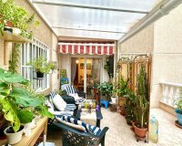 Herverkoop - Appartement -
Torrevieja - Centro