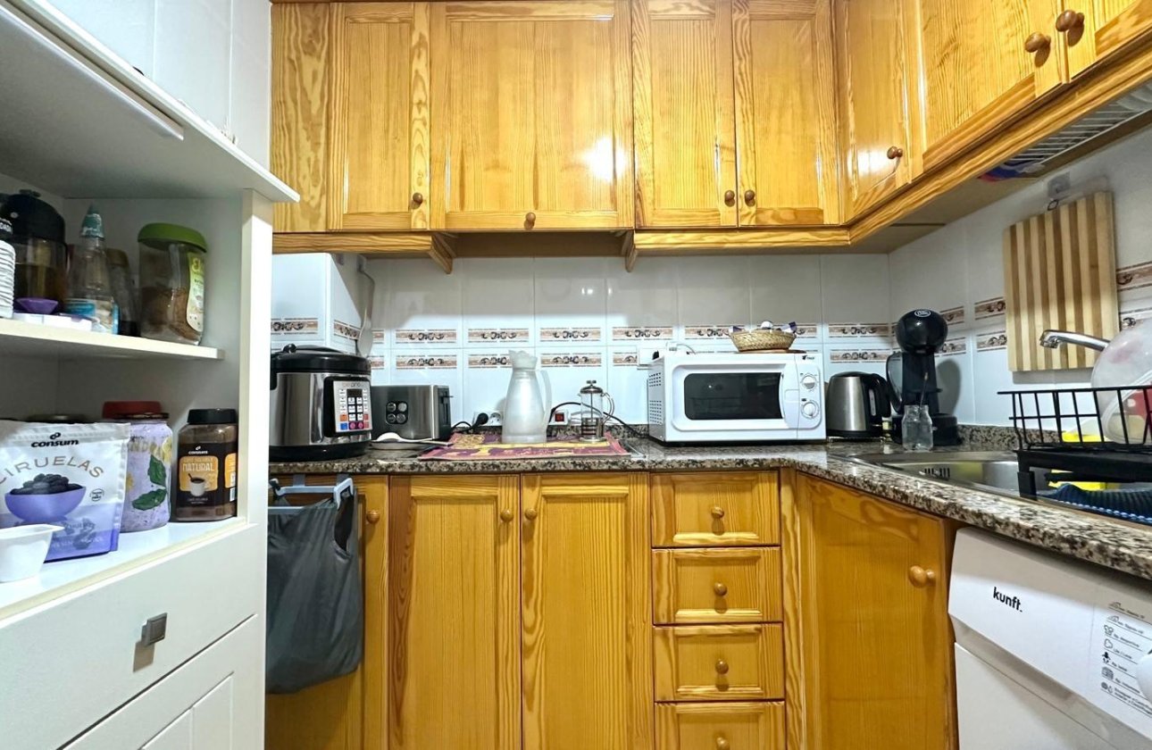 Herverkoop - Appartement -
Torrevieja - Centro