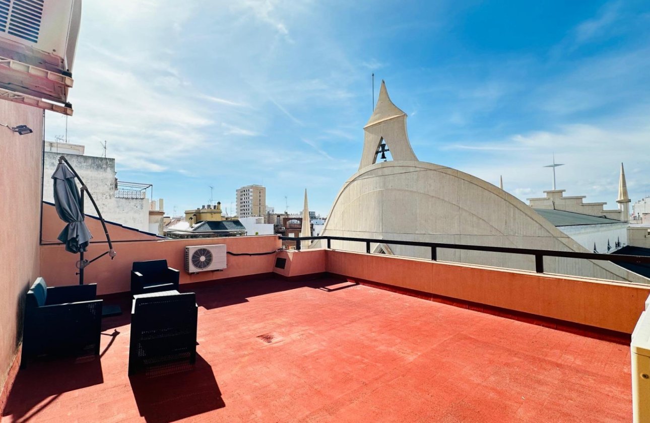 Herverkoop - Appartement -
Torrevieja - Centro