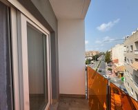 Herverkoop - Appartement -
Torrevieja - Centro