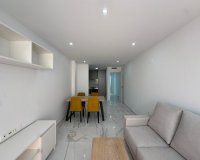 Herverkoop - Appartement -
Torrevieja - Centro