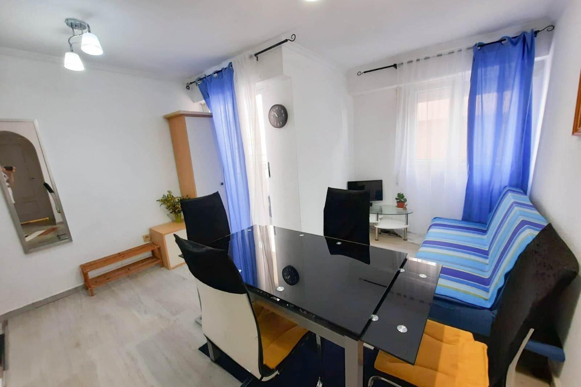 Herverkoop - Appartement -
Torrevieja - Centro