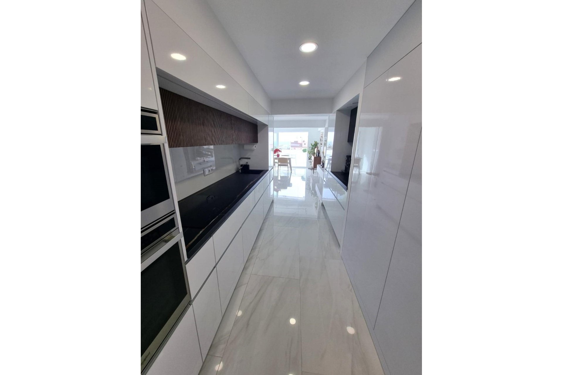 Herverkoop - Appartement -
Torrevieja - Centro