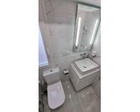 Herverkoop - Appartement -
Torrevieja - Centro