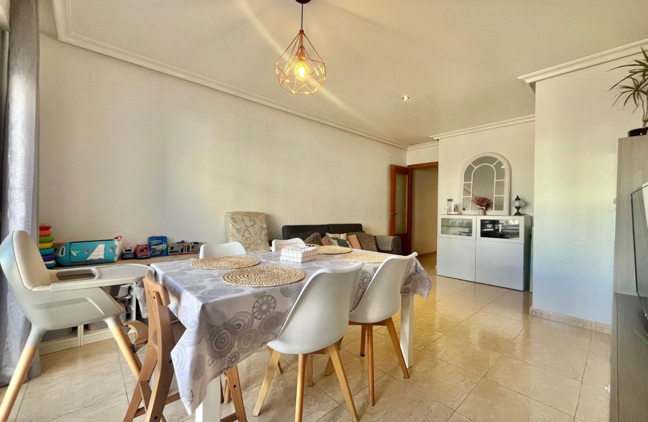 Herverkoop - Appartement -
Torrevieja - Centro