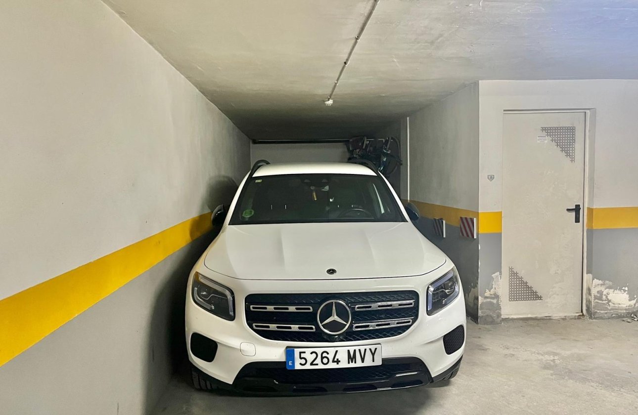 Herverkoop - Appartement -
Torrevieja - Centro