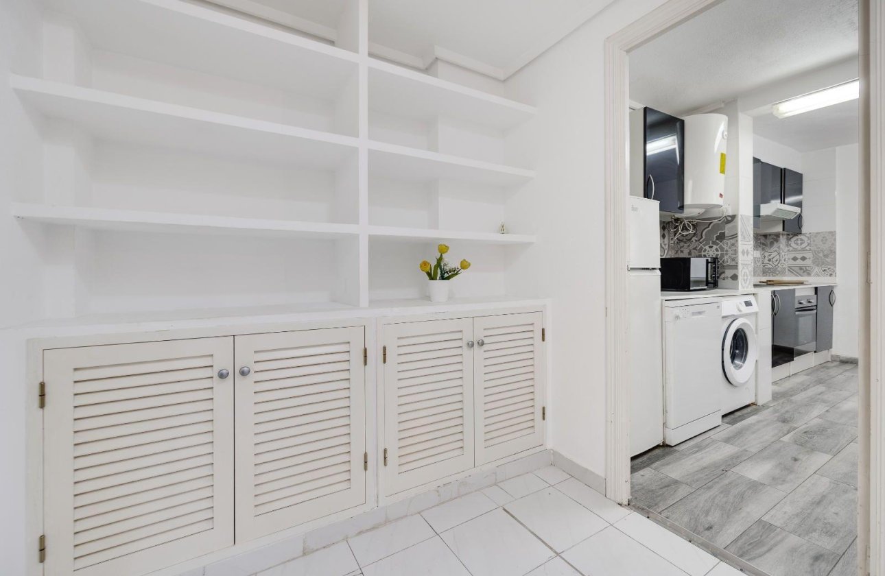 Herverkoop - Appartement -
Torrevieja - Centro