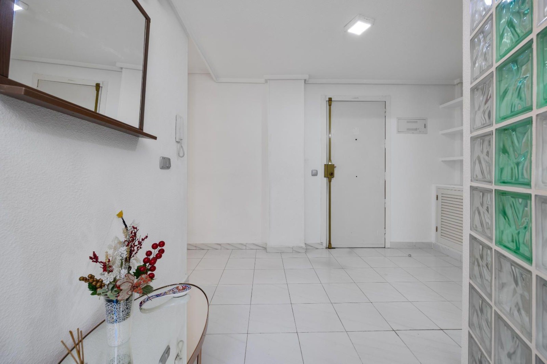 Herverkoop - Appartement -
Torrevieja - Centro