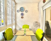 Herverkoop - Appartement -
Torrevieja - Centro