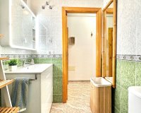 Herverkoop - Appartement -
Torrevieja - Centro