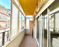 Herverkoop - Appartement -
Torrevieja - Centro