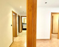 Herverkoop - Appartement -
Torrevieja - Centro