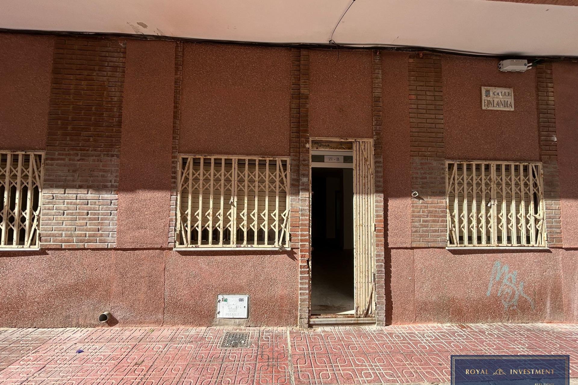 Herverkoop - Appartement -
Torrevieja - Centro