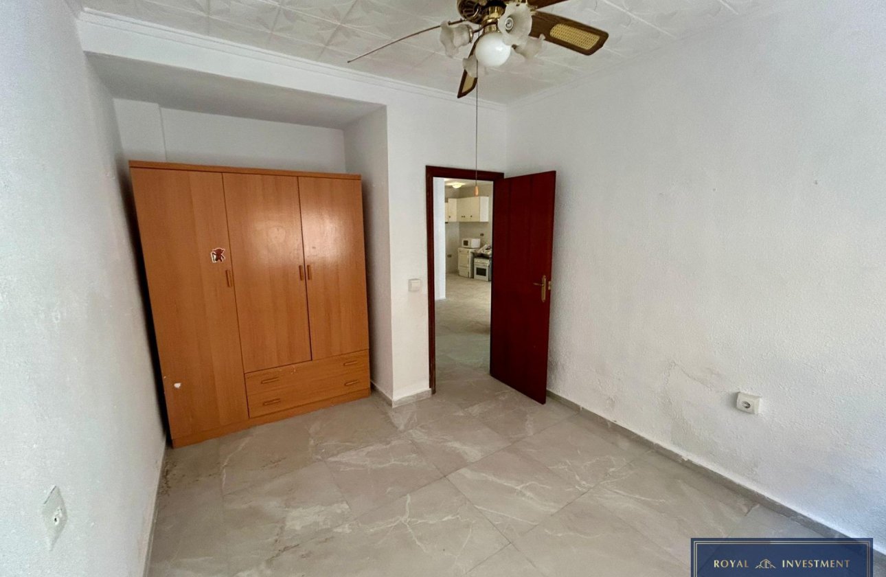 Herverkoop - Appartement -
Torrevieja - Centro